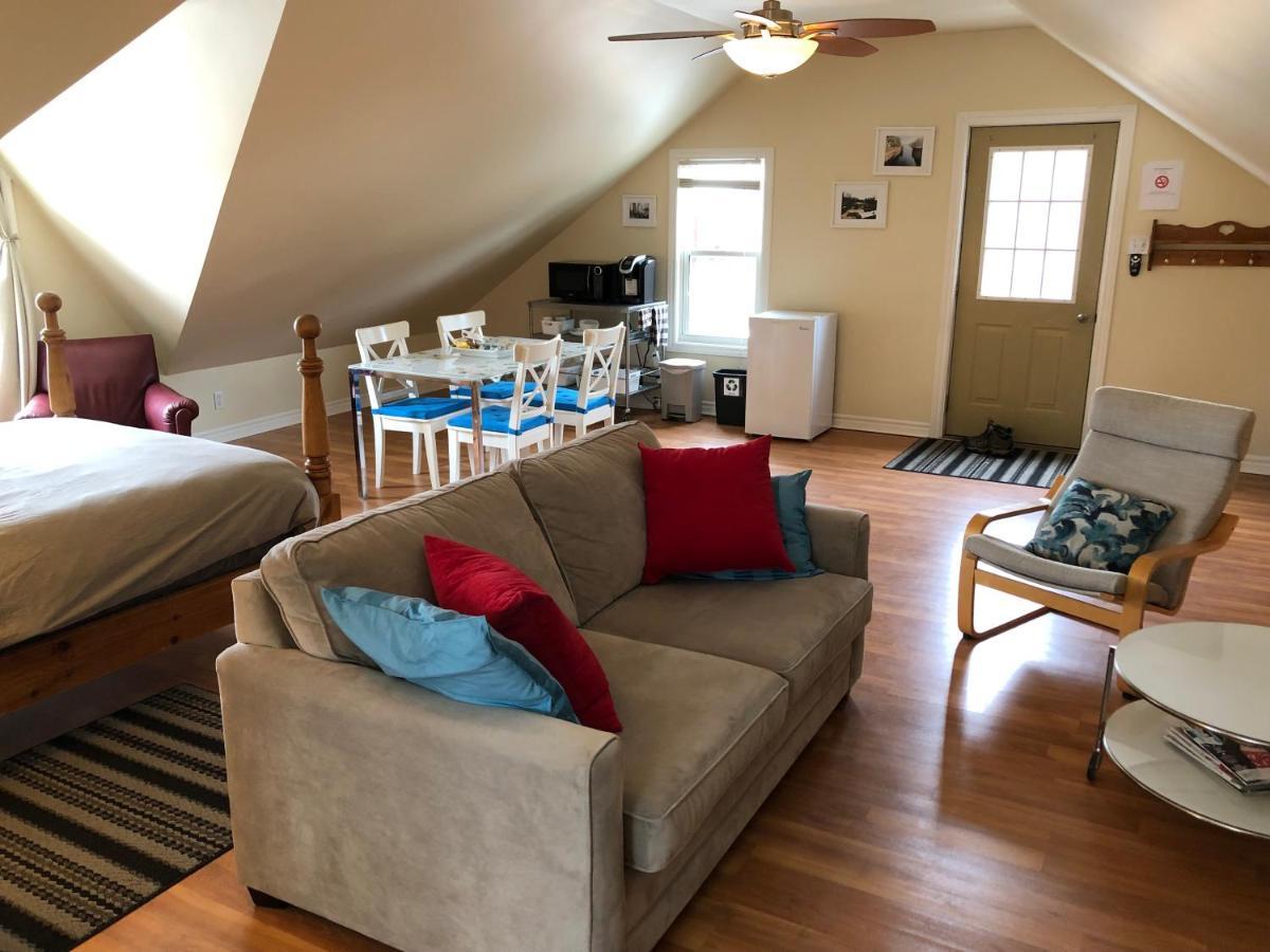 Merrickville Guest Suites Quarto foto